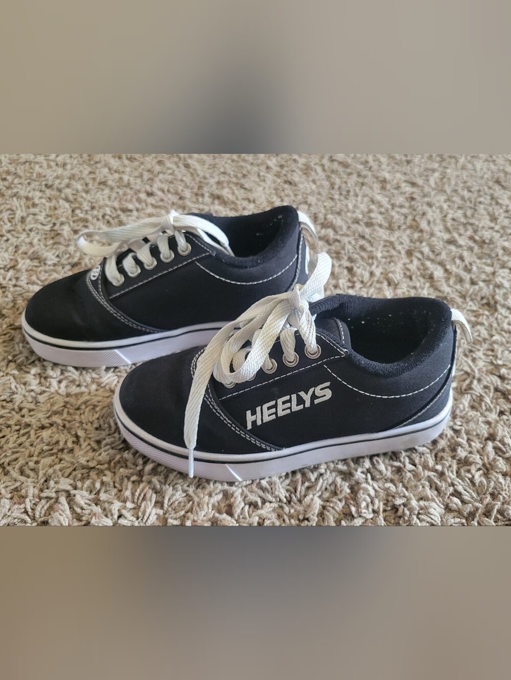 Heelys Kids Black Canvas Lace-Up Sneakers with White Details